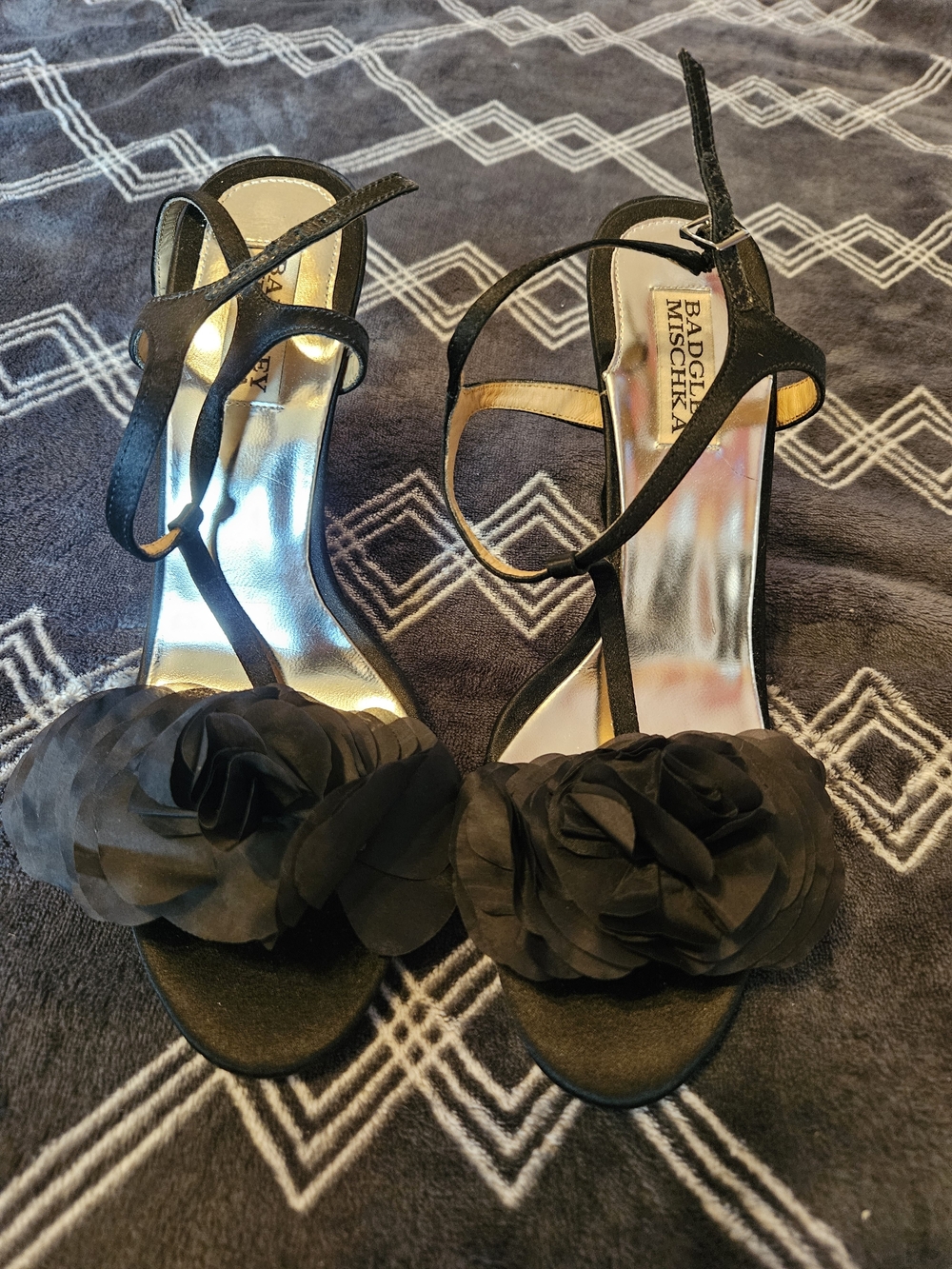 Badgley Mischka Black Floral T-Strap Evening Sandals